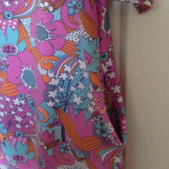 Blue Platypus Grooviest Blooms Women's Tunic Pink Aqua Size M Hippie 60's Cute - Picture 3 of 6